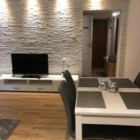 شقة Apartament U Janki
